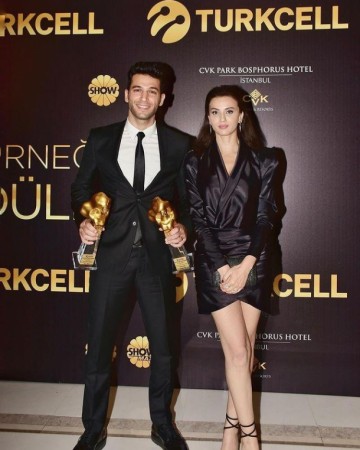 Məşhur aktyorun son halı diqqət çəkdi - FOTOLAR